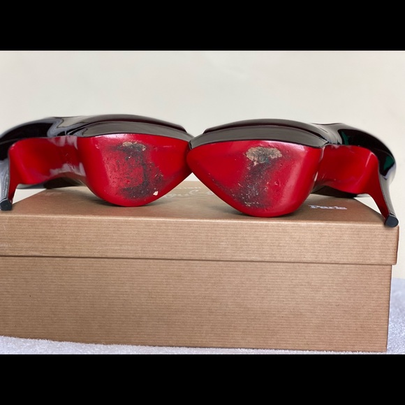 christian louboutin - Picture 4 of 6